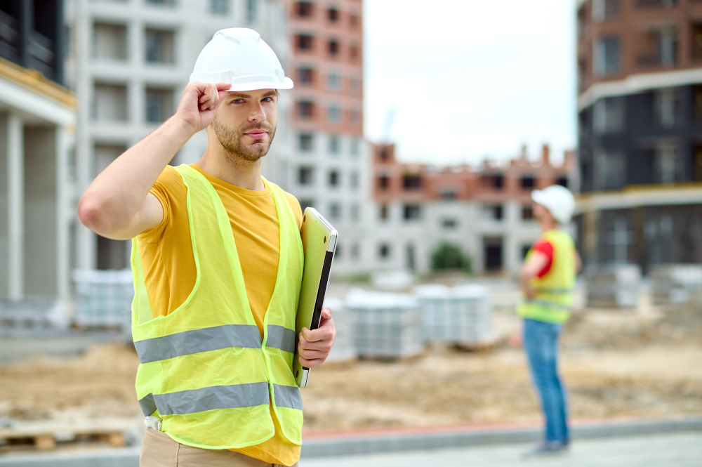 קבלן גמר בשרון